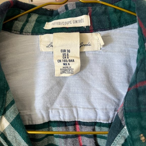 Stylish Women Plaid Shirt - Picture 3 of 3